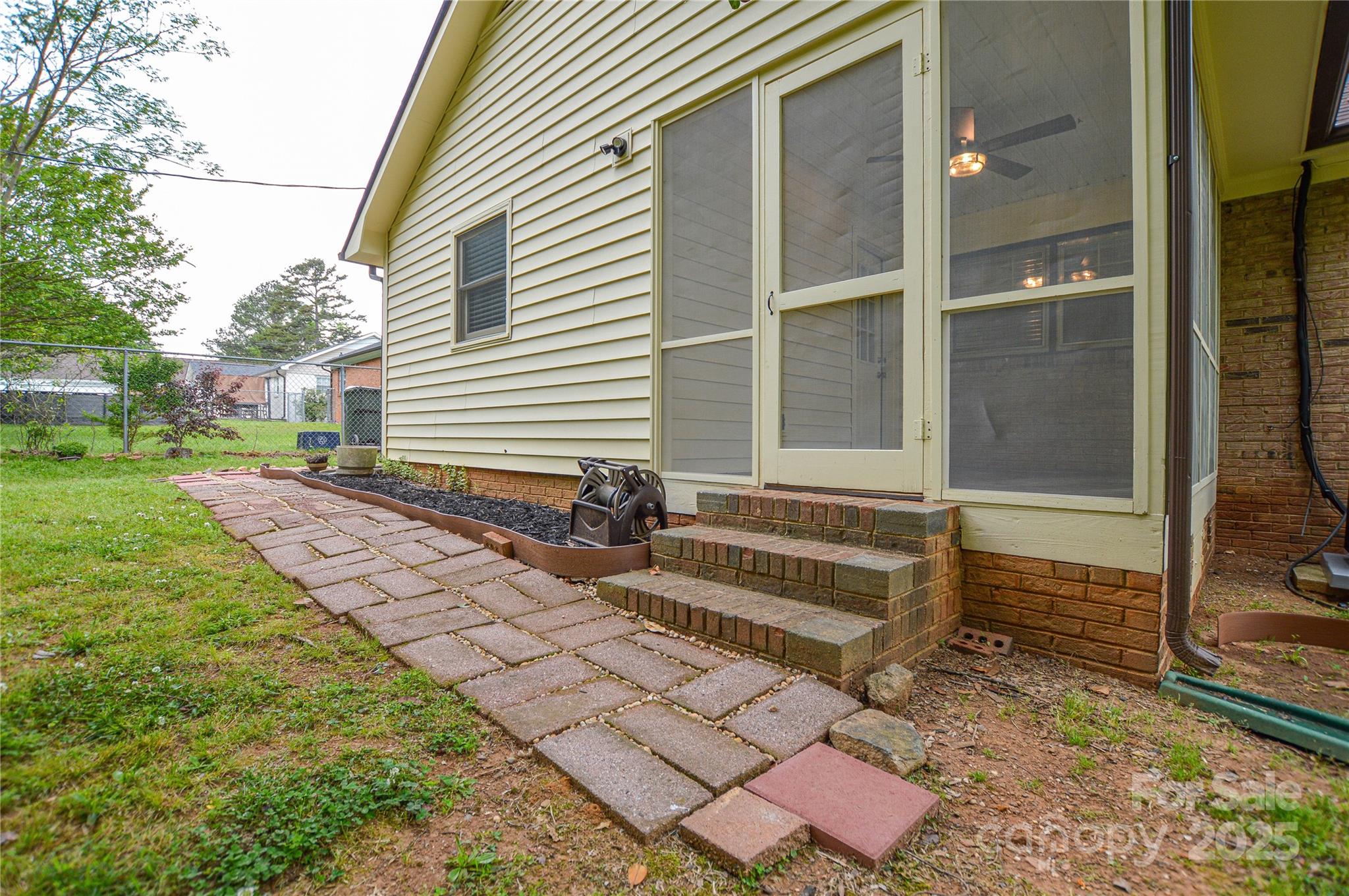 Southland Park - Residential