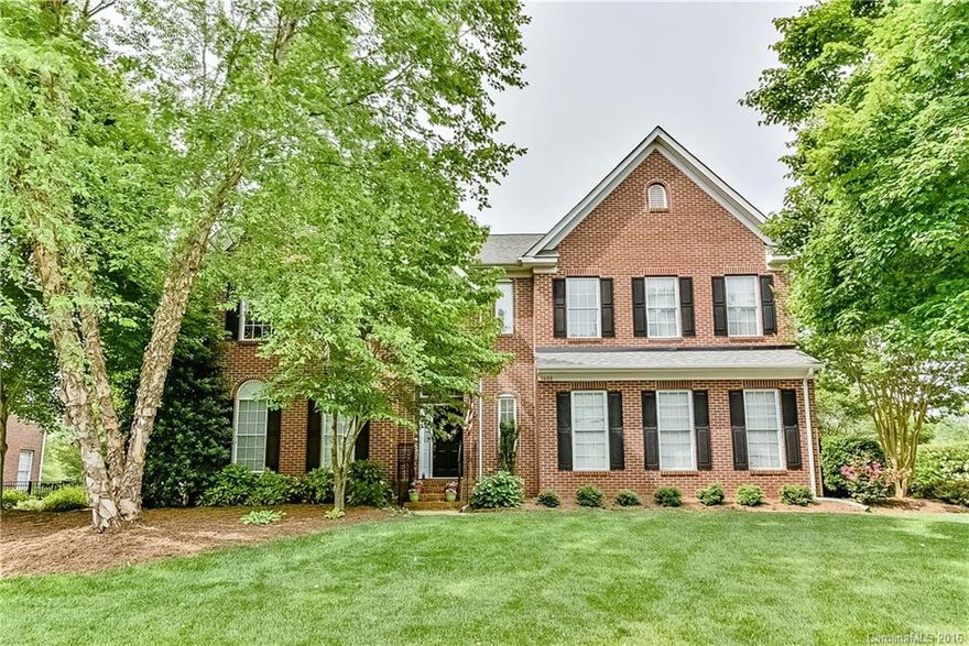 A Full Brick Beauty in Stonegate! Immaculate Home on .8 acres! Formal Living Room and Dining Room, Great Room w/Fireplace, Granite Kitchen w/Island & Breakfast Area, Hardwood Floors and Carpet, Large Master w/en-Suite Bath, 3 Add'l Bedrooms w/Jack and Jill Bath, Spacious Loft w/Closets, Two-Car Garage, and a Private Lush Fenced Yard with Deck. Awesome Man-Cave/Work-Shop w/ Electric.  Rose Garden Makes For Country Living in a Community filled with Amenities. This Home Exudes Warmth and Comfort.