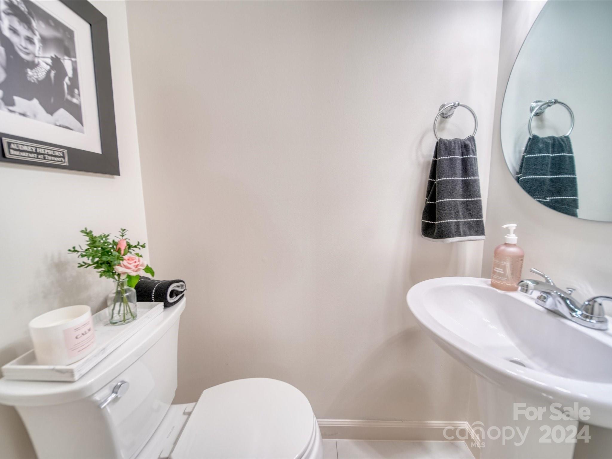 Country Club Estates - Residential