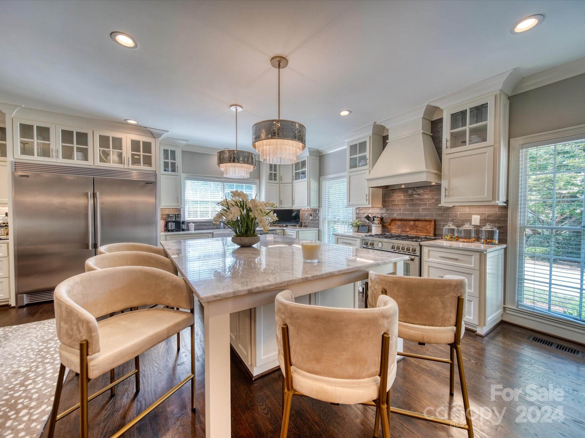 Country Club Estates - Residential