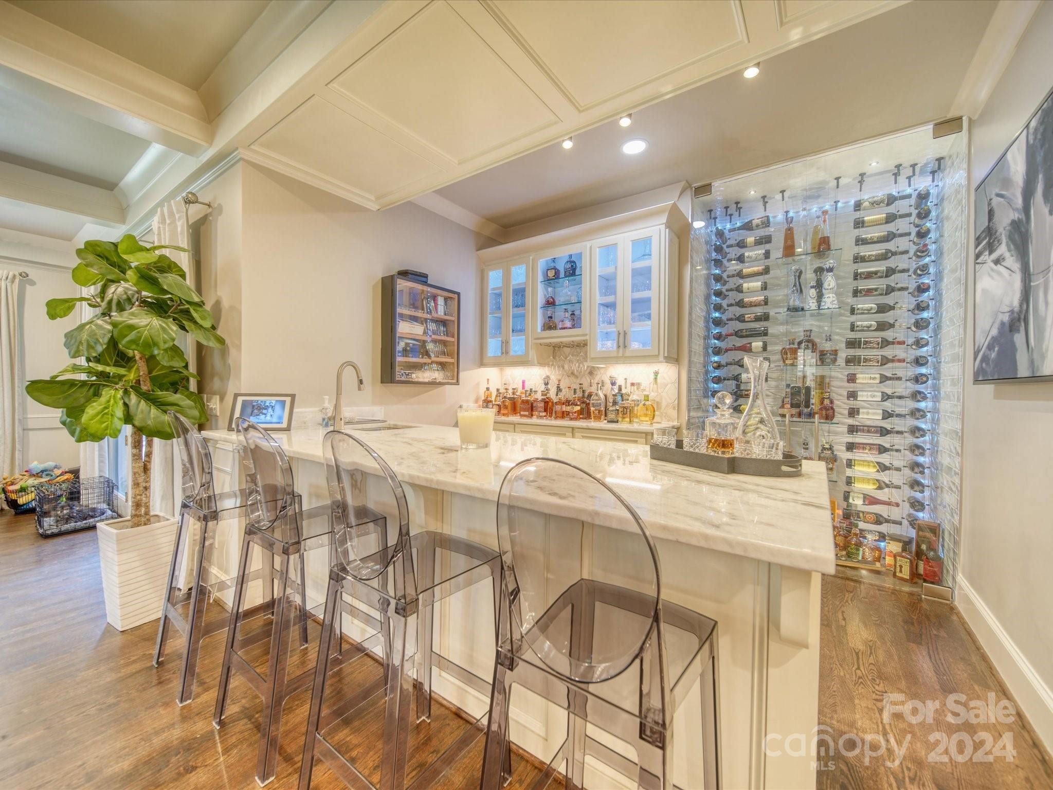 Country Club Estates - Residential