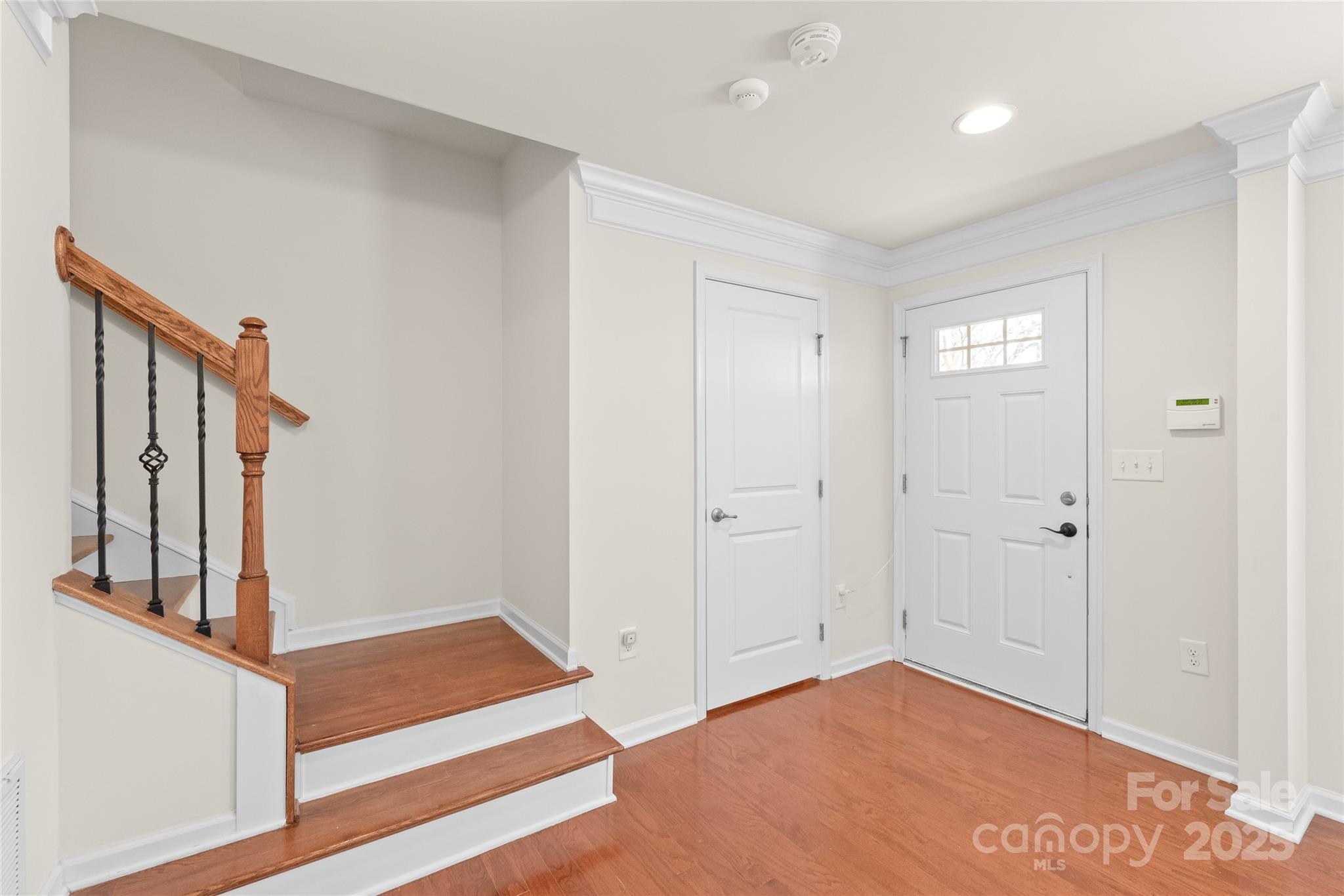 1304 Queen Lyon Court