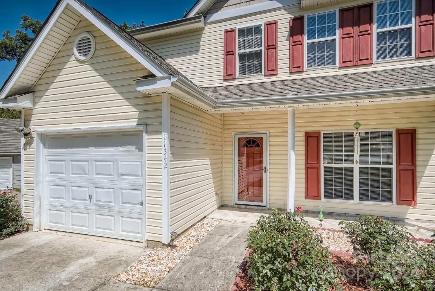 Hunting Creek - Residential Lease