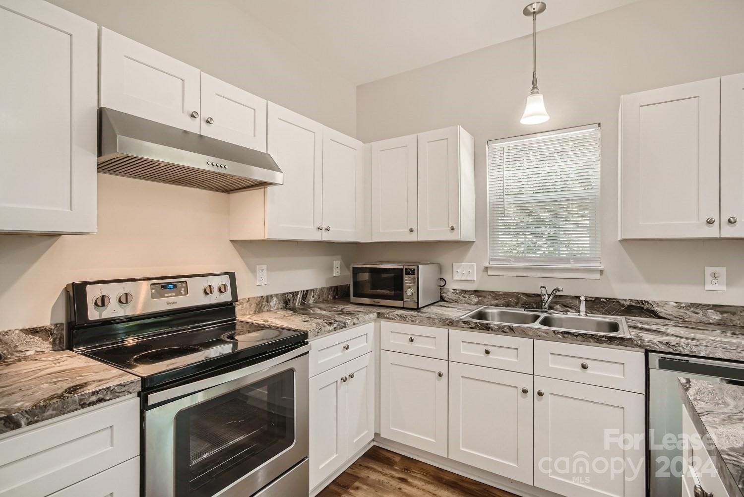 Hunting Creek - Residential Lease