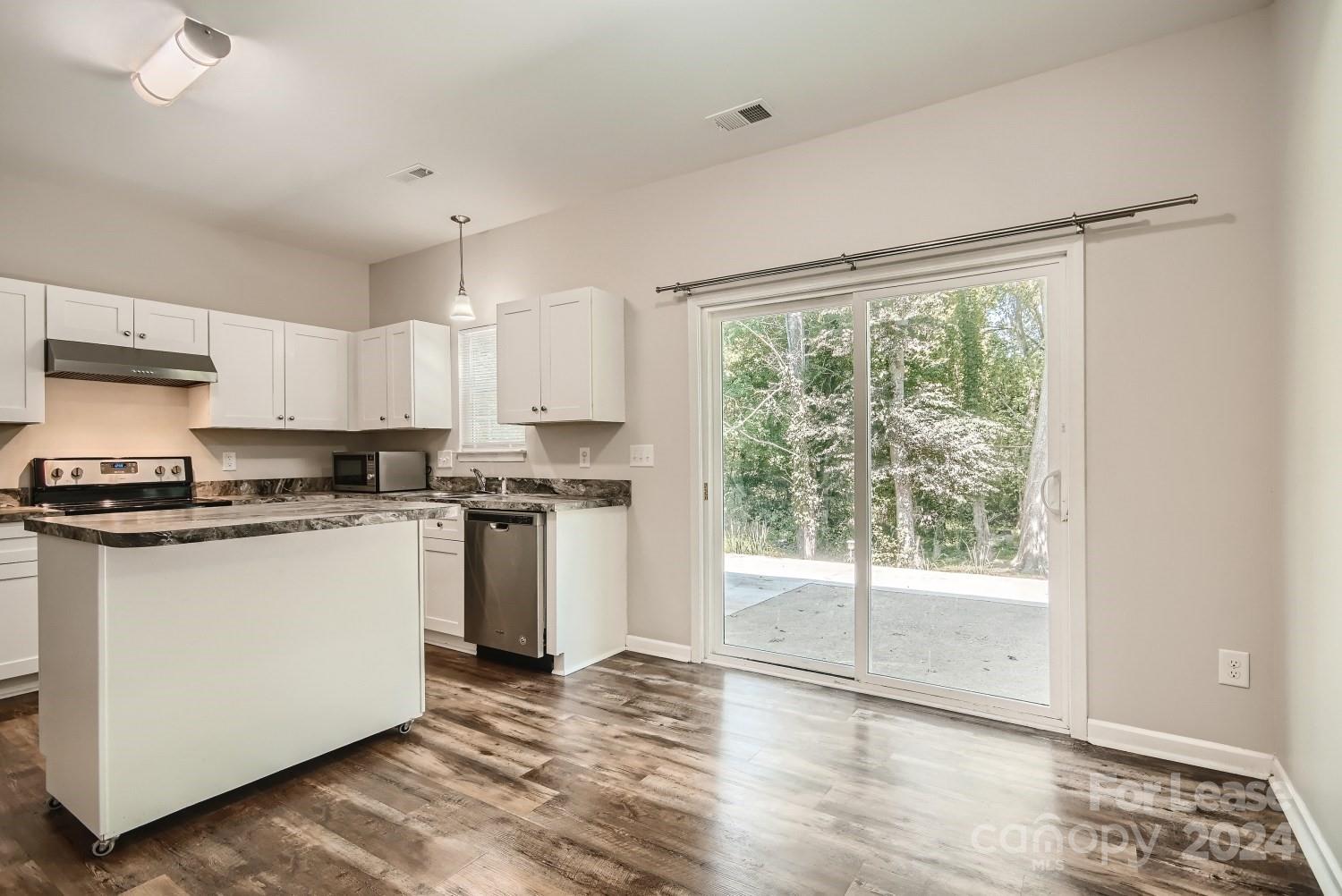 Hunting Creek - Residential Lease