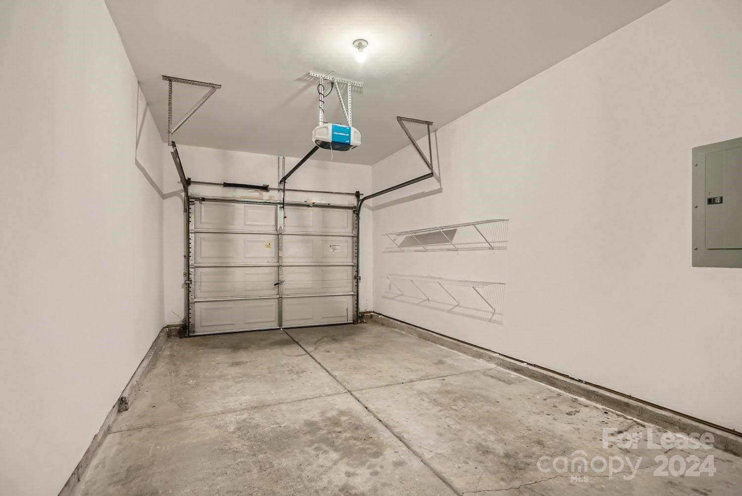 Hunting Creek - Residential Lease