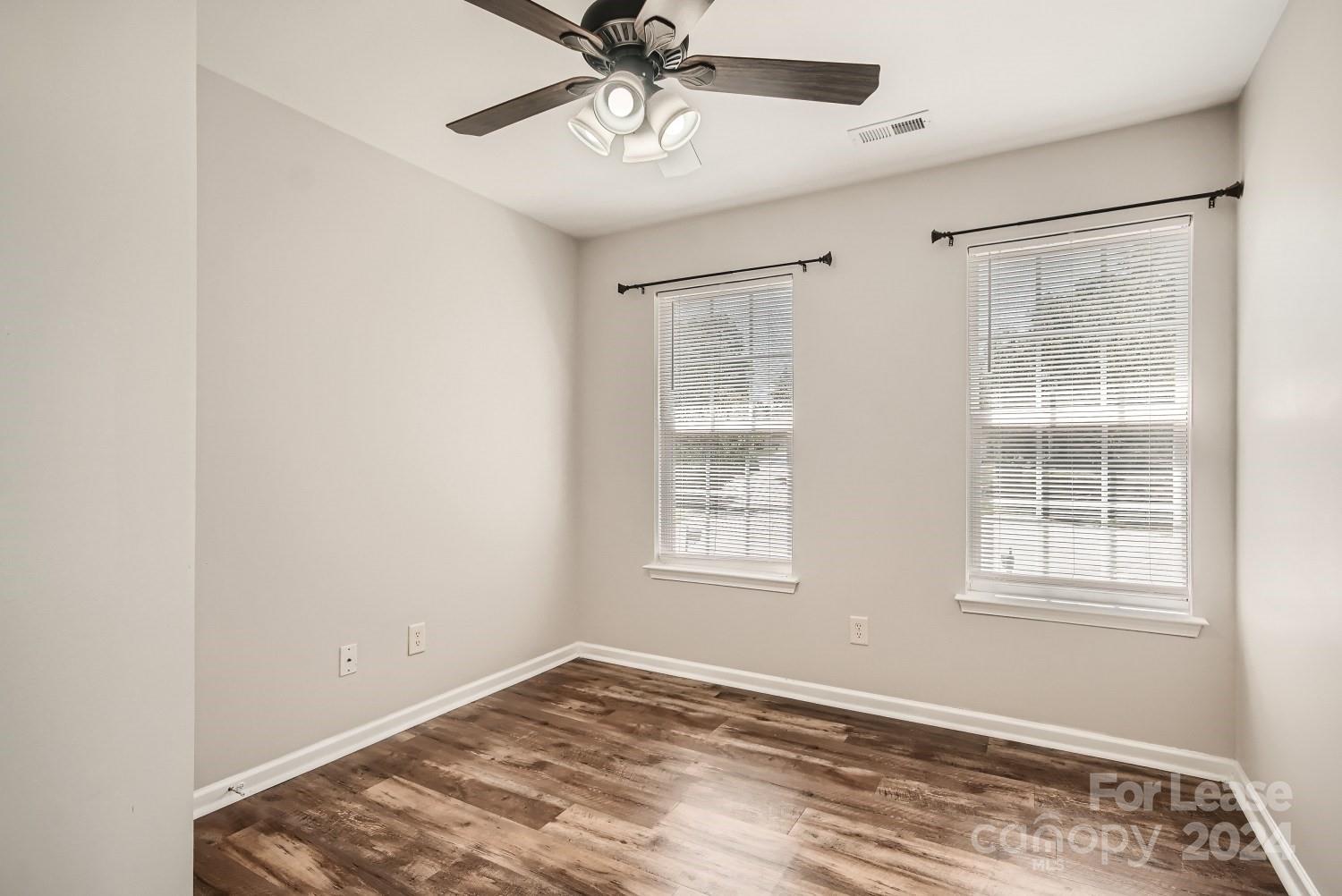 Hunting Creek - Residential Lease