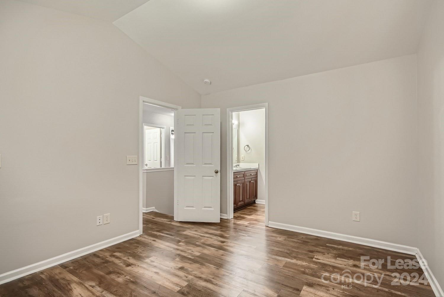 Hunting Creek - Residential Lease