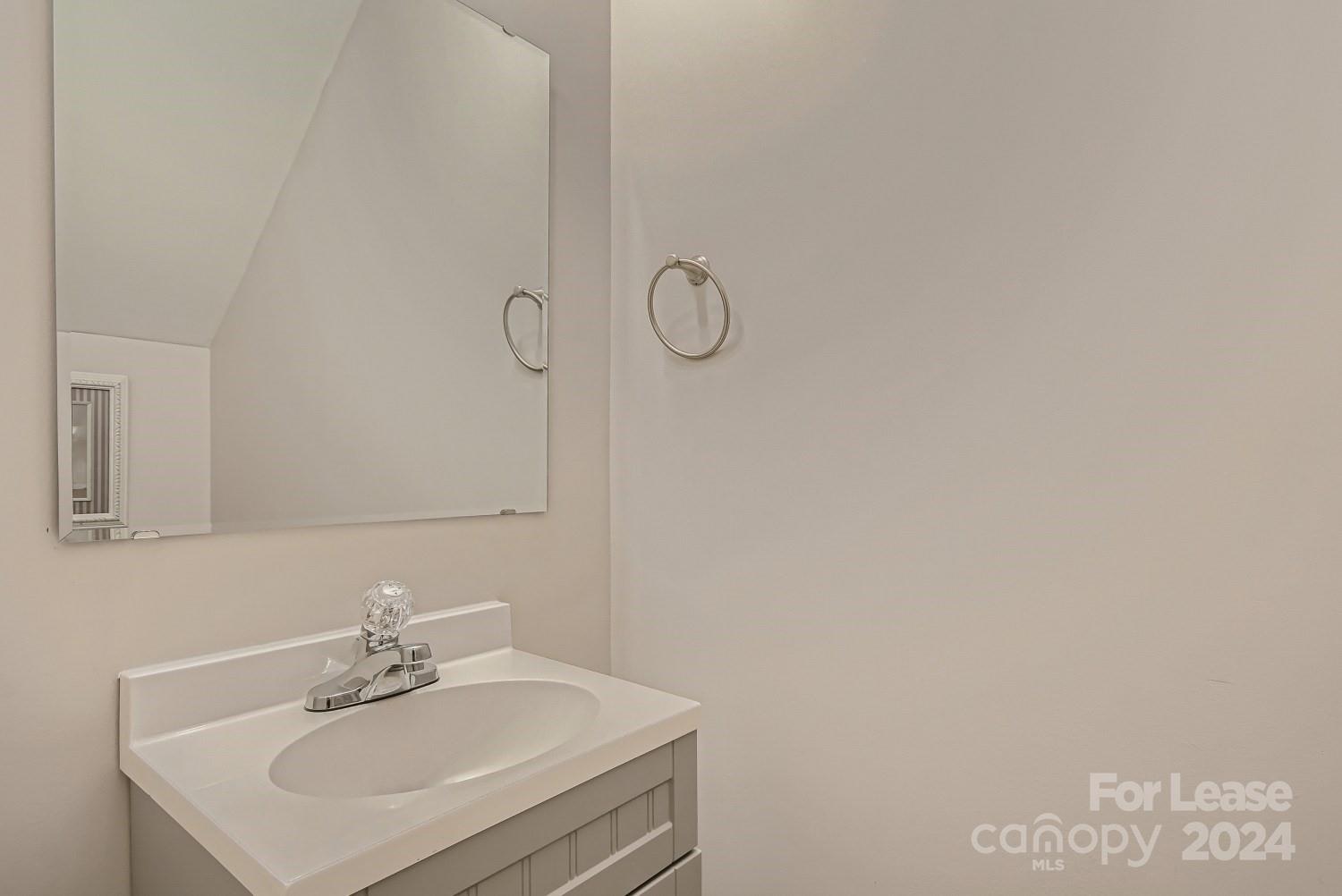 Hunting Creek - Residential Lease