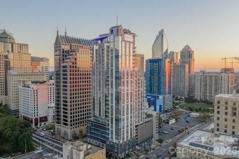 333 W Trade Street Charlotte NC 28202