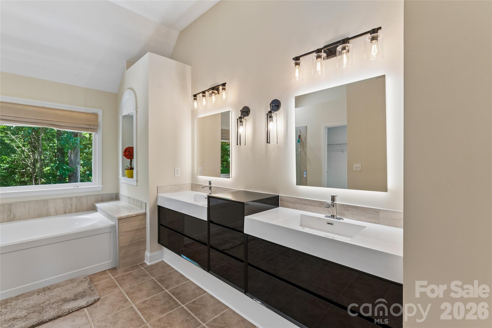 11338 Canoe Cove Lane