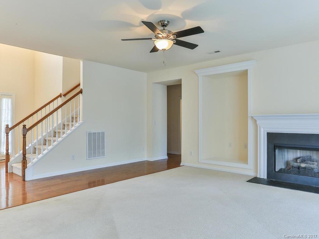 Moss Creek Village - Residential