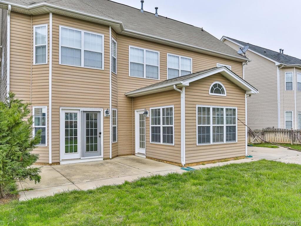 Moss Creek Village - Residential