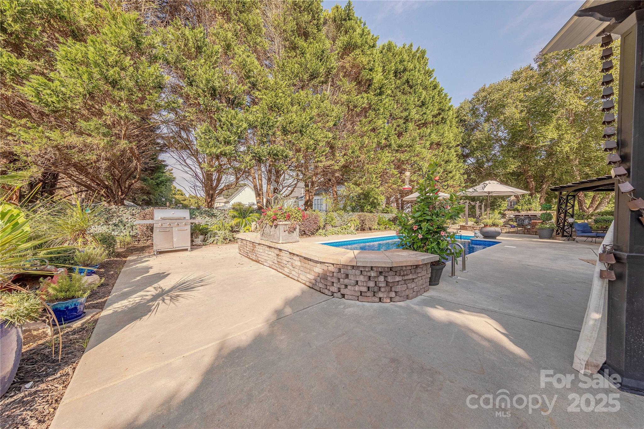 Miller Pond - Residential