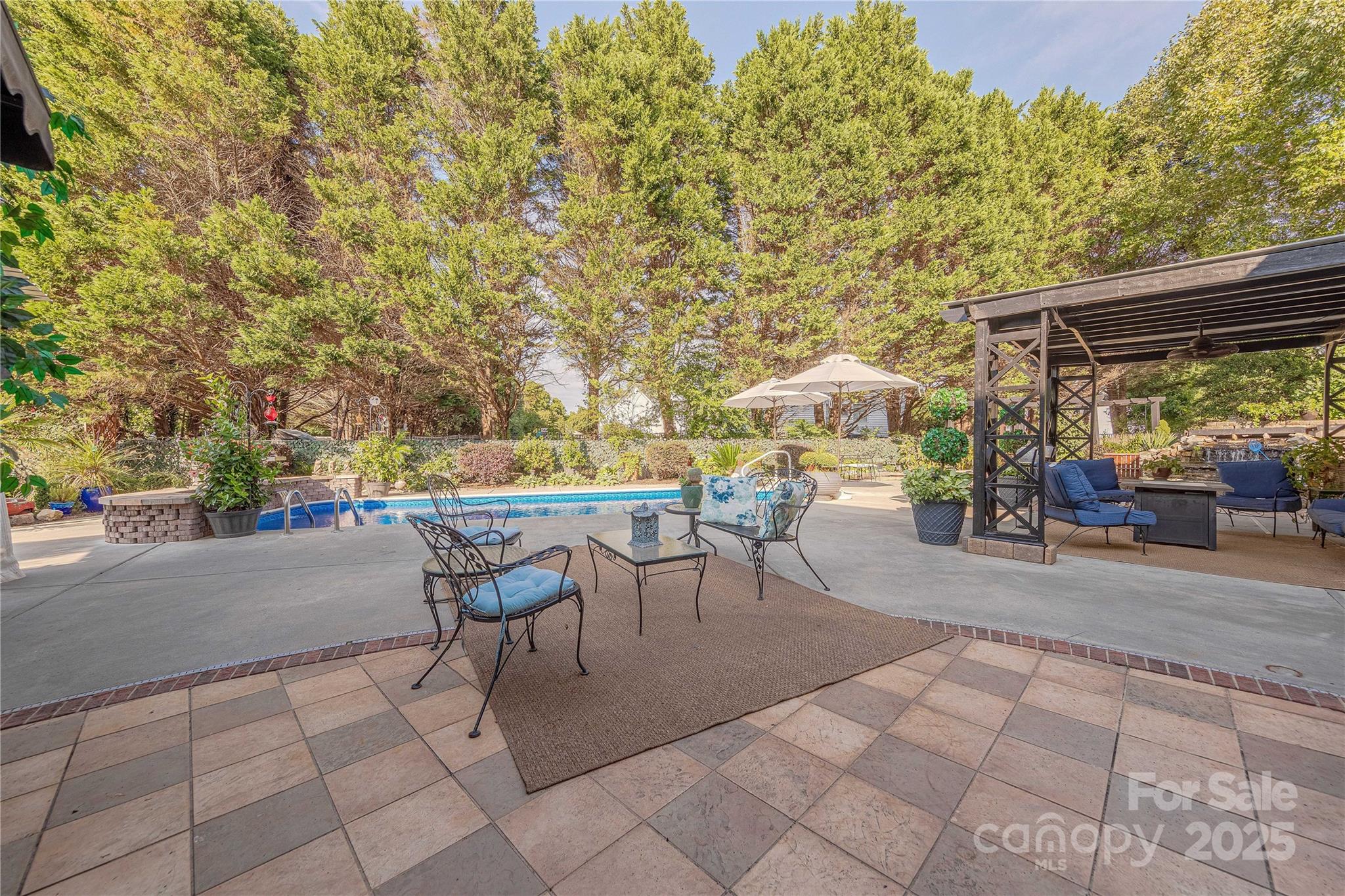 Miller Pond - Residential