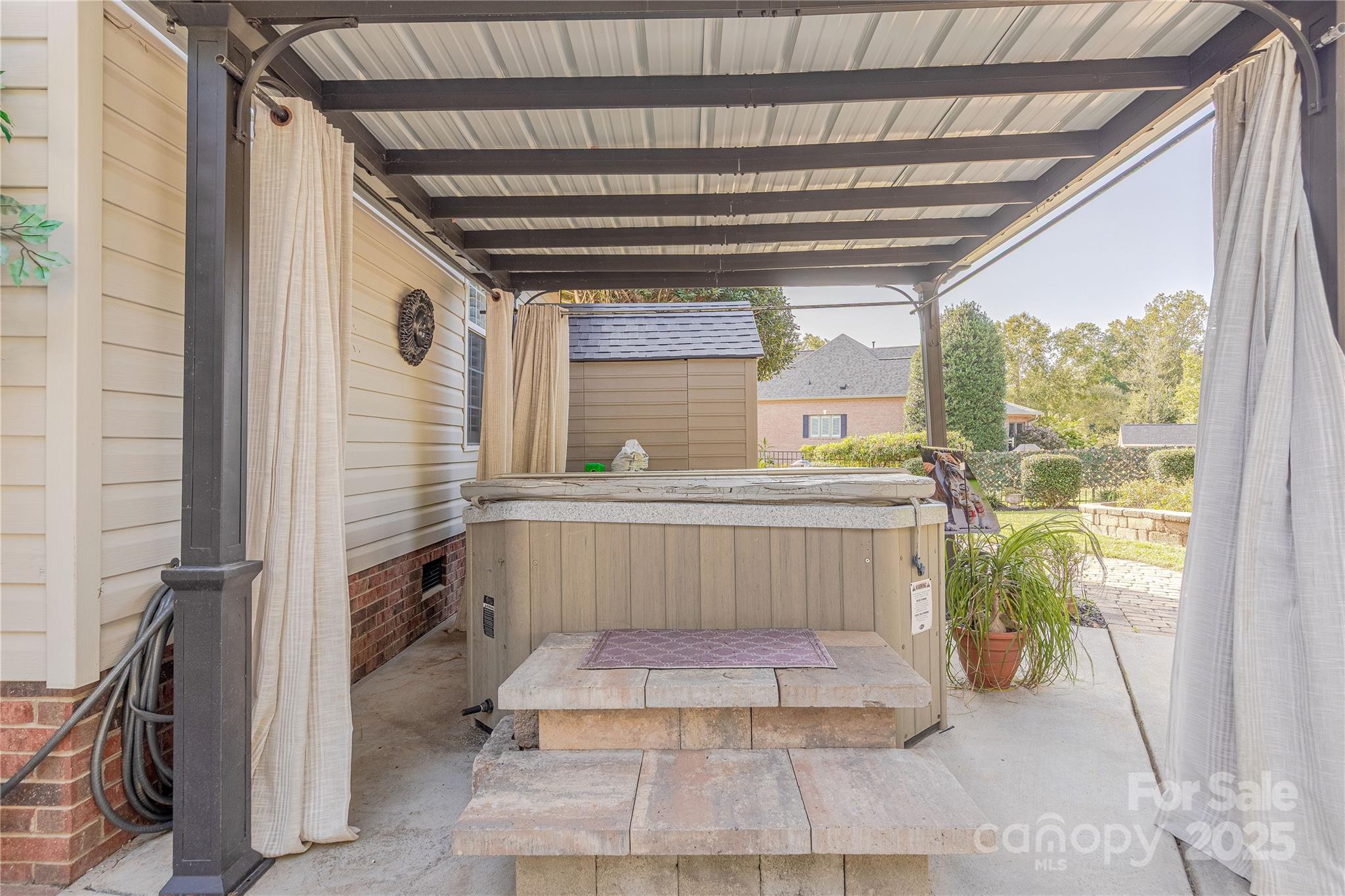 Miller Pond - Residential