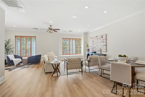 Photo of 400 N Church Street #404, Charlotte, NC 28202 (MLS # 4395043)