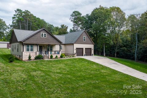 Photo of 4850 Woodwinds Drive NE, Hickory, NC 28601 (MLS # 4309927)
