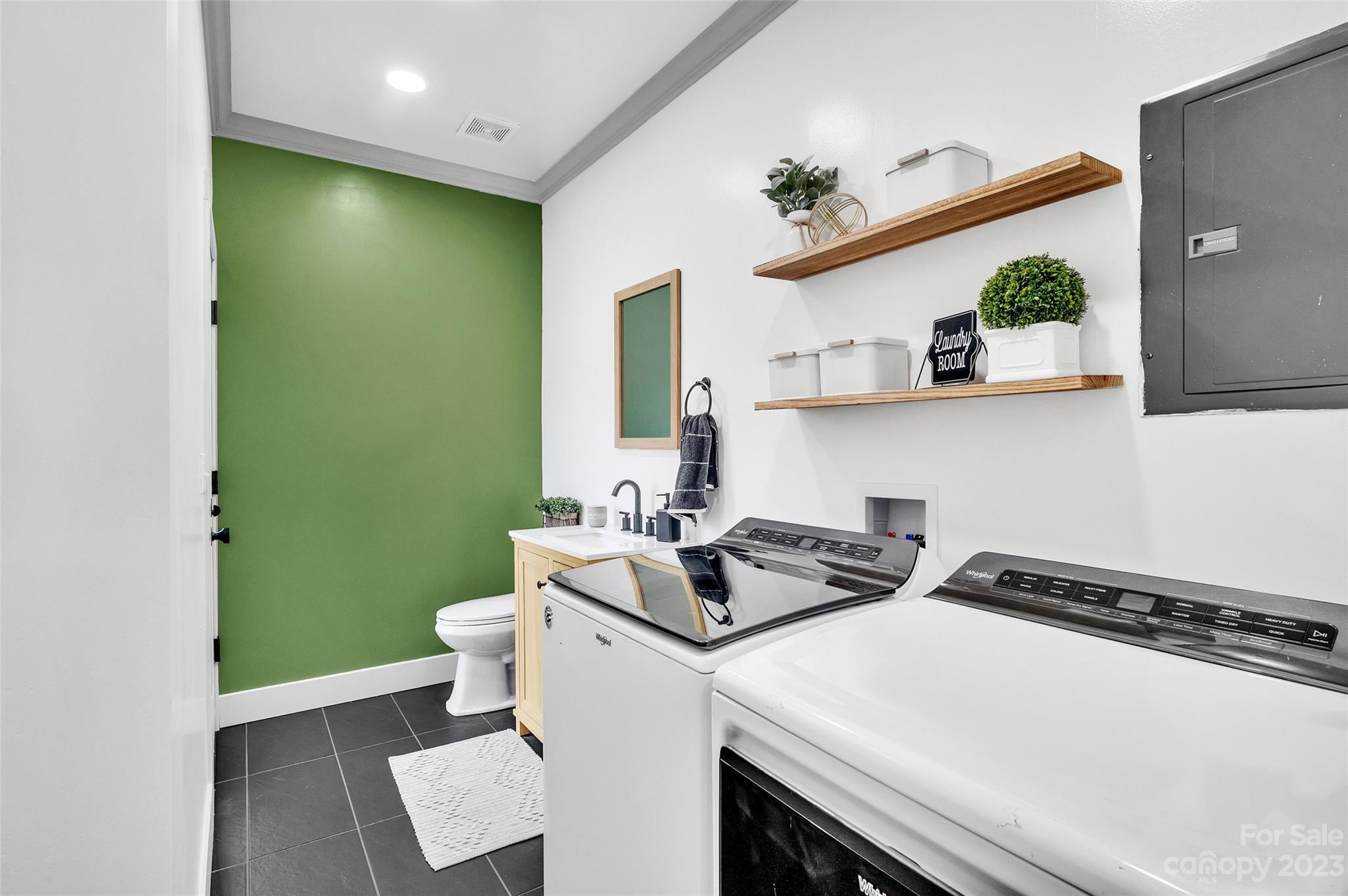 Country Life Estate - Residential