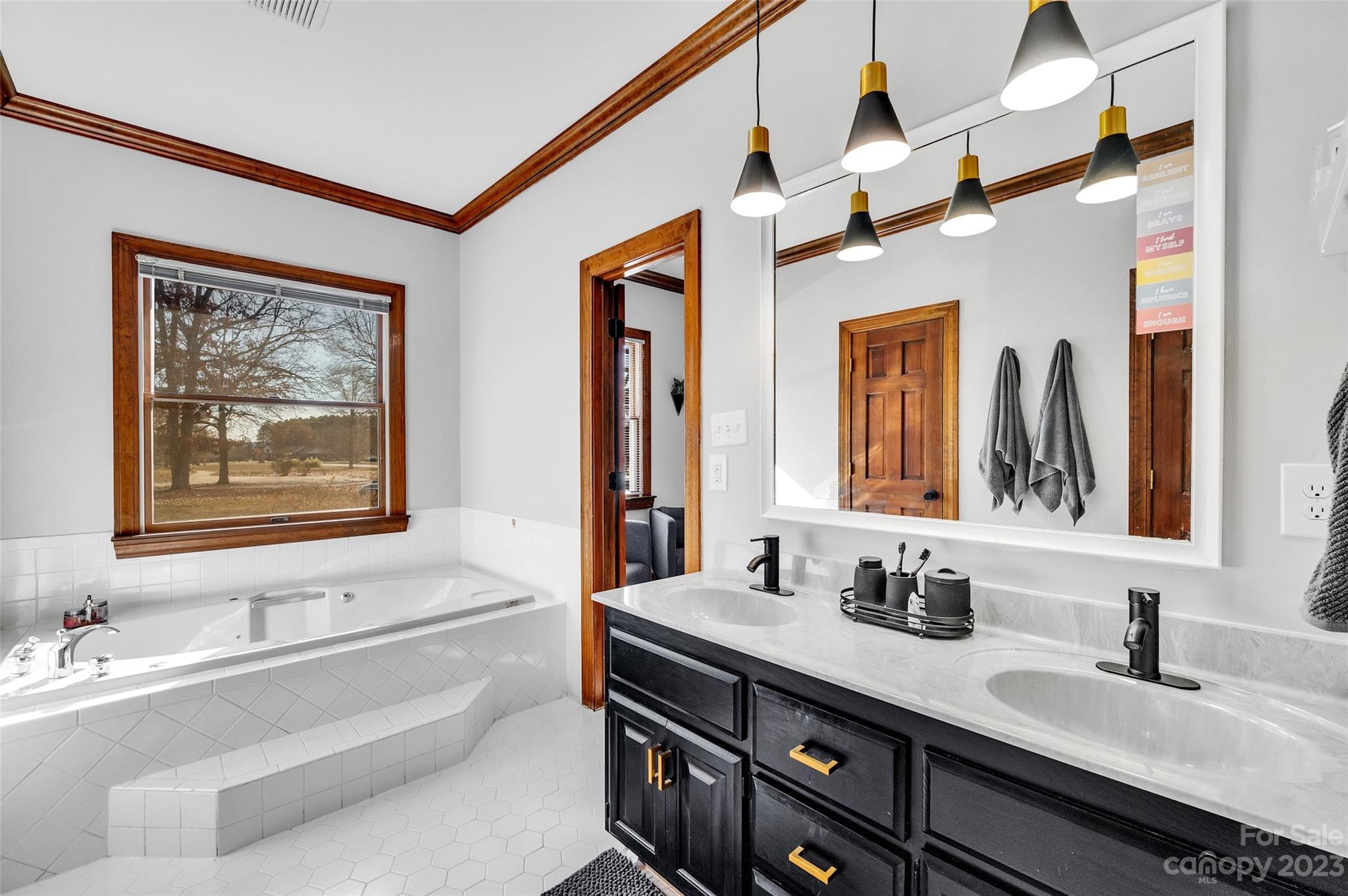 Country Life Estate - Residential