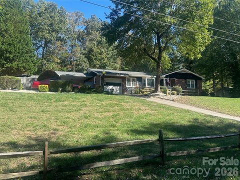 14 Windsor Circle Thomasville NC 27360