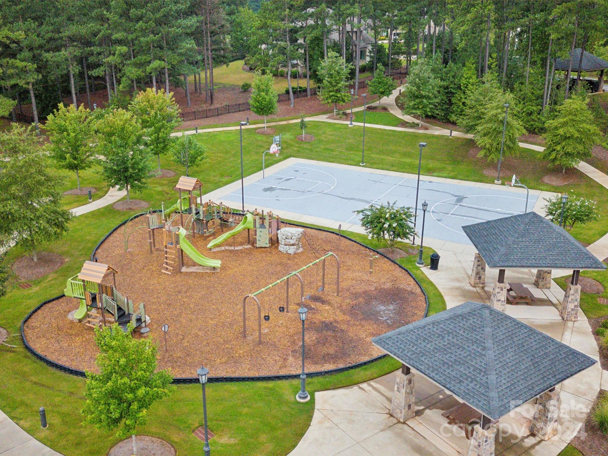 Riverchase Estates - Residential