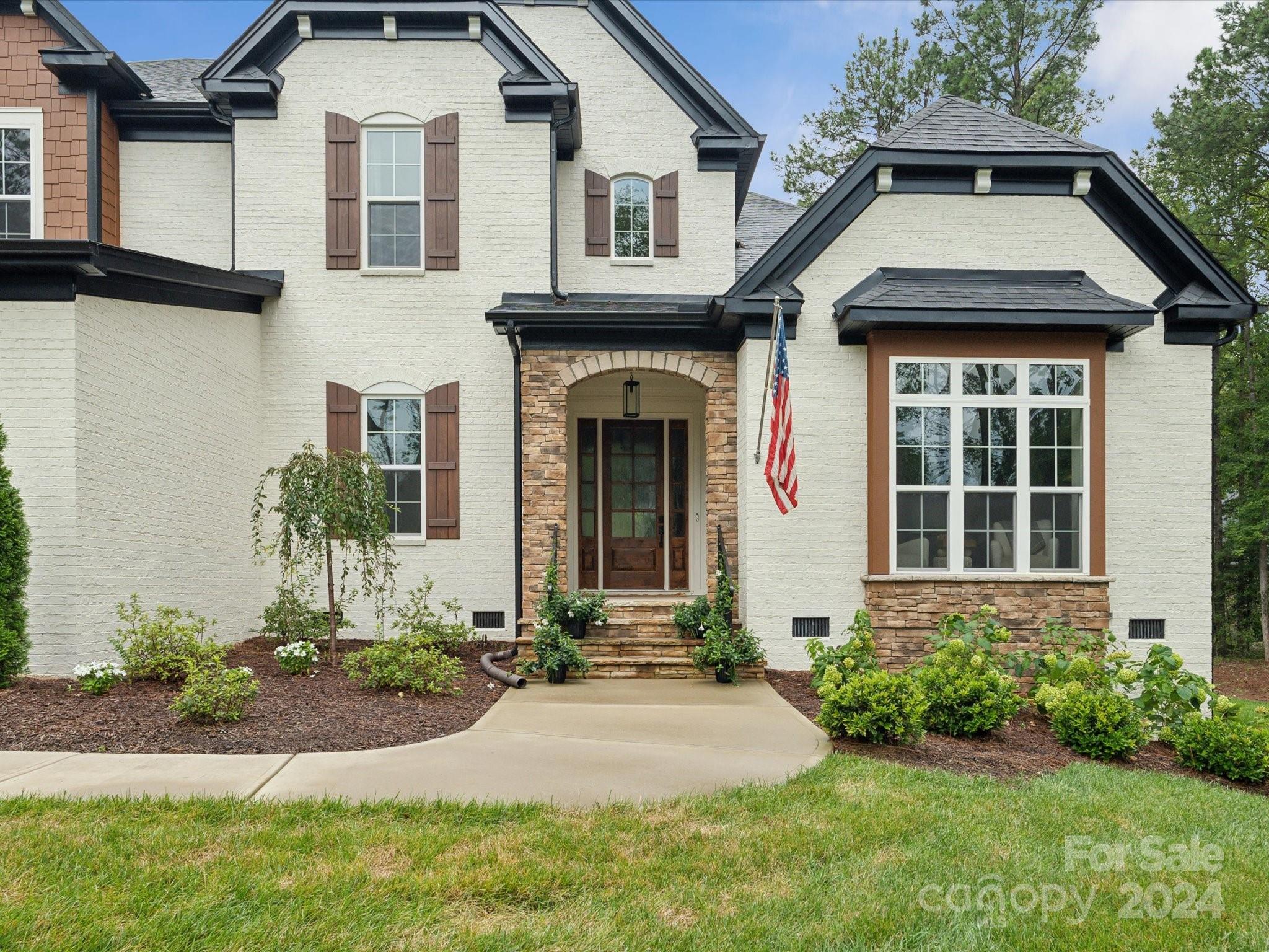 Riverchase Estates - Residential