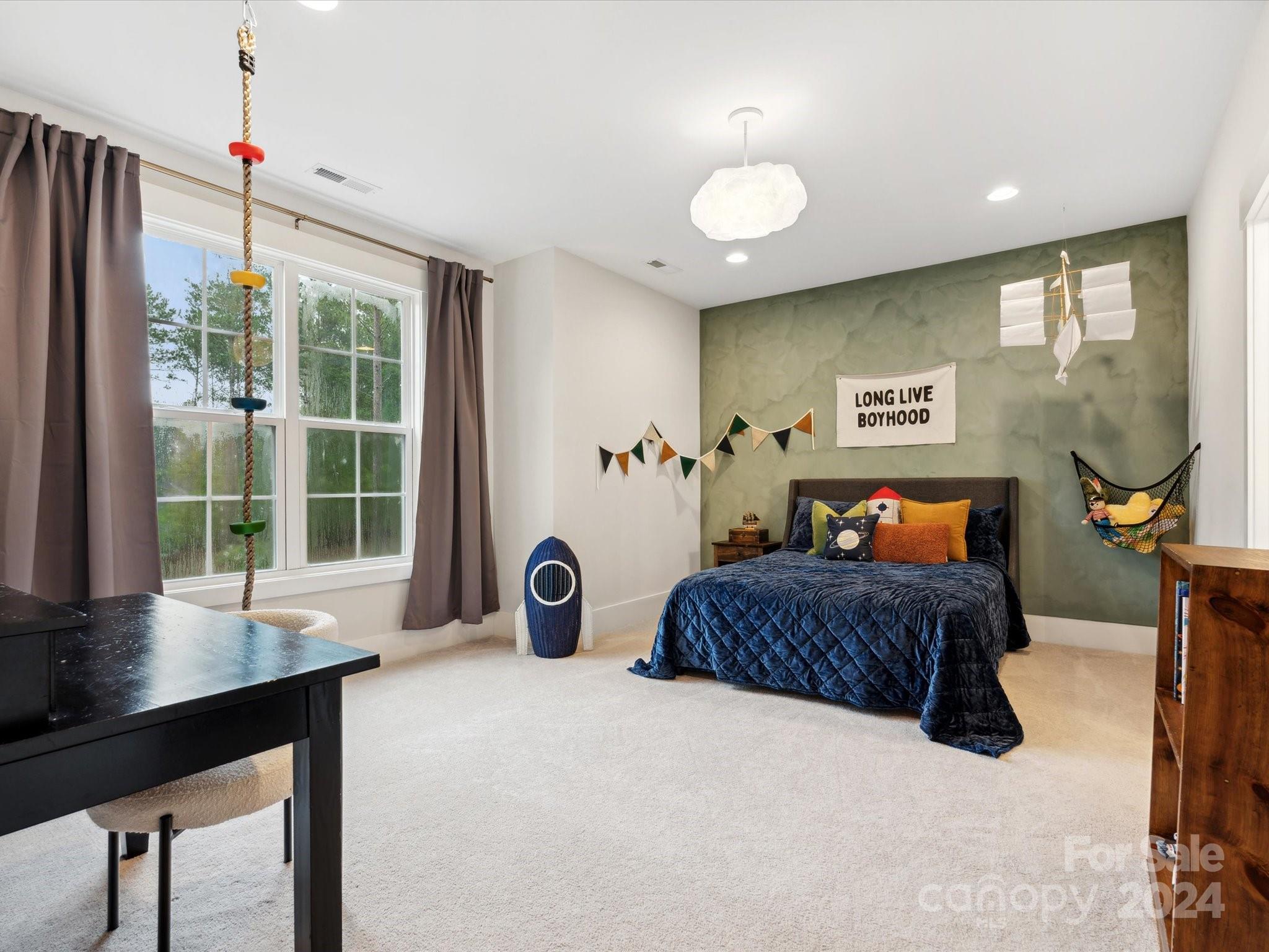 Riverchase Estates - Residential