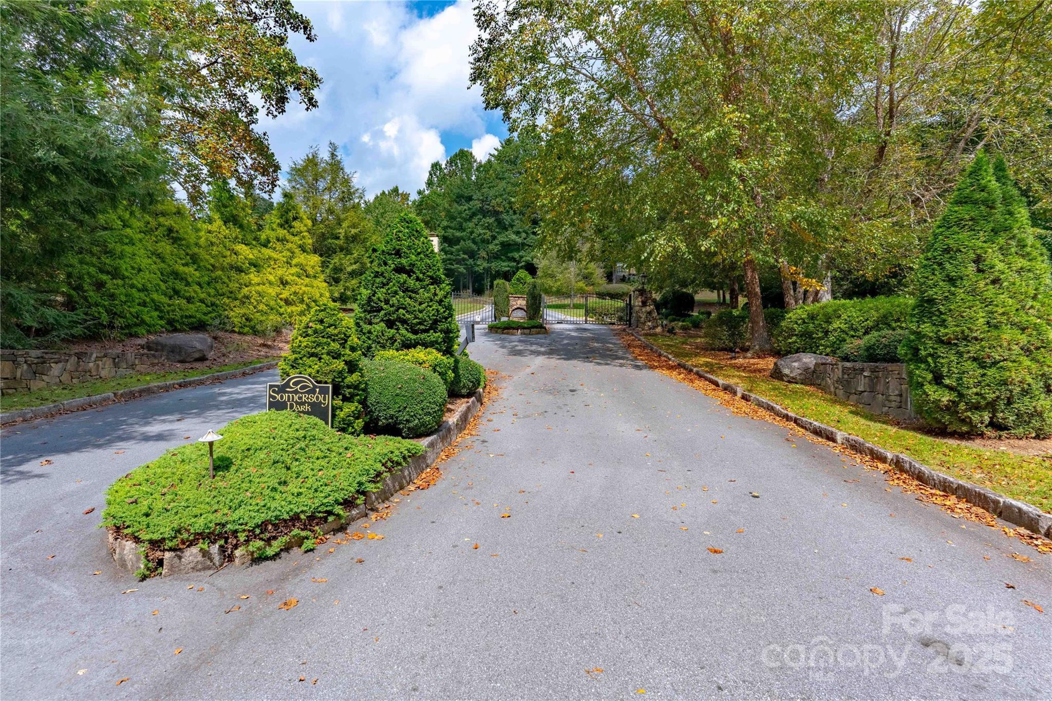 Somersby Park - Land