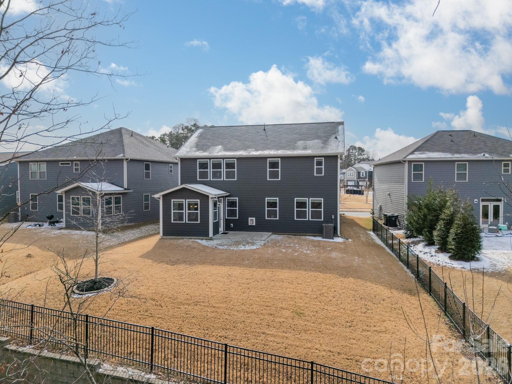 Magnolia Walk - Residential