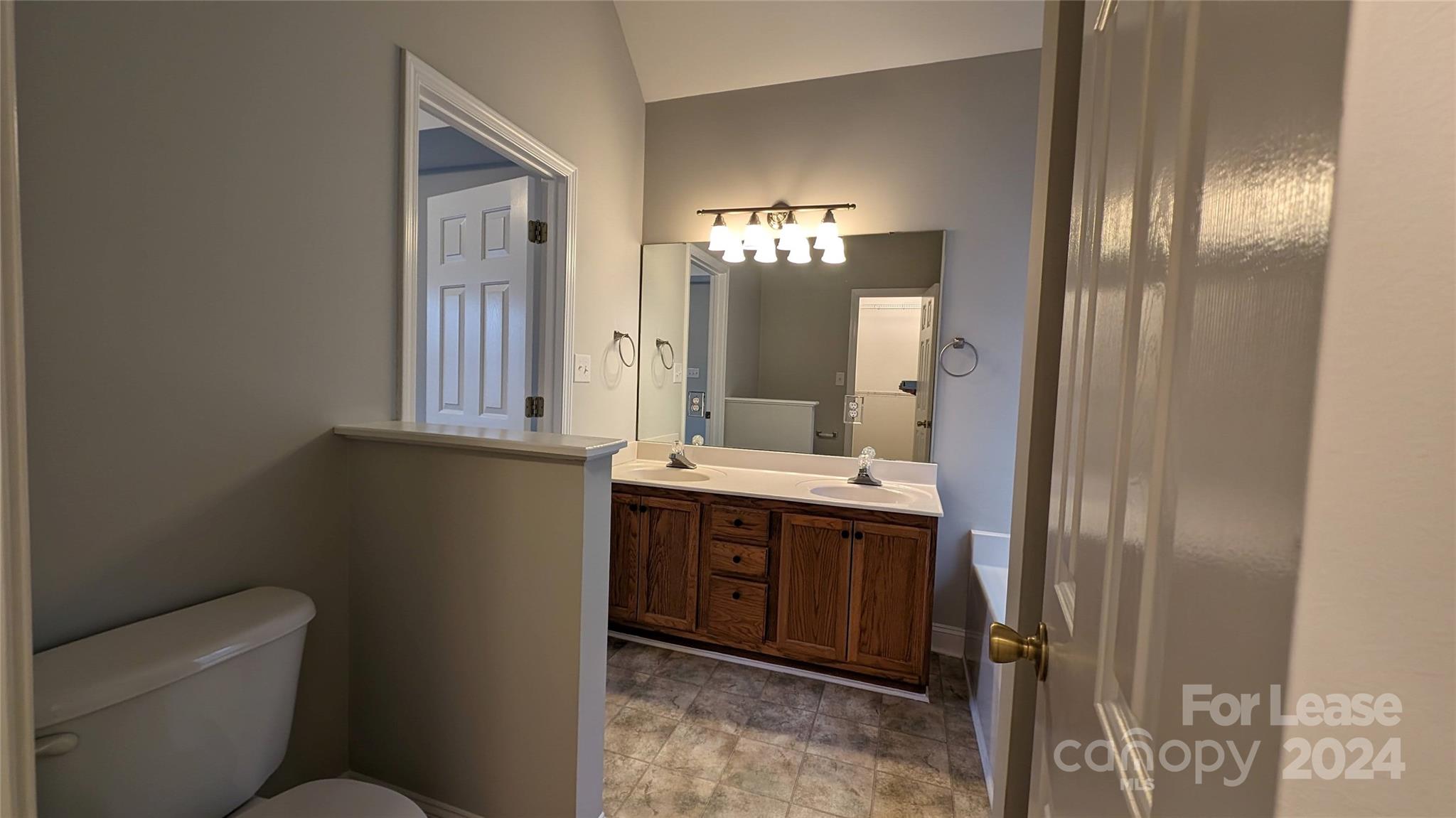 Lynnhaven Estates - Residential Lease