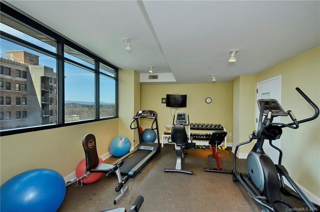 60 North Market - Residential