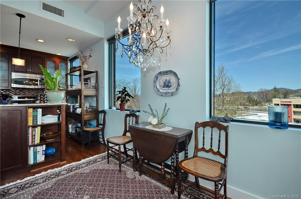 60 North Market - Residential