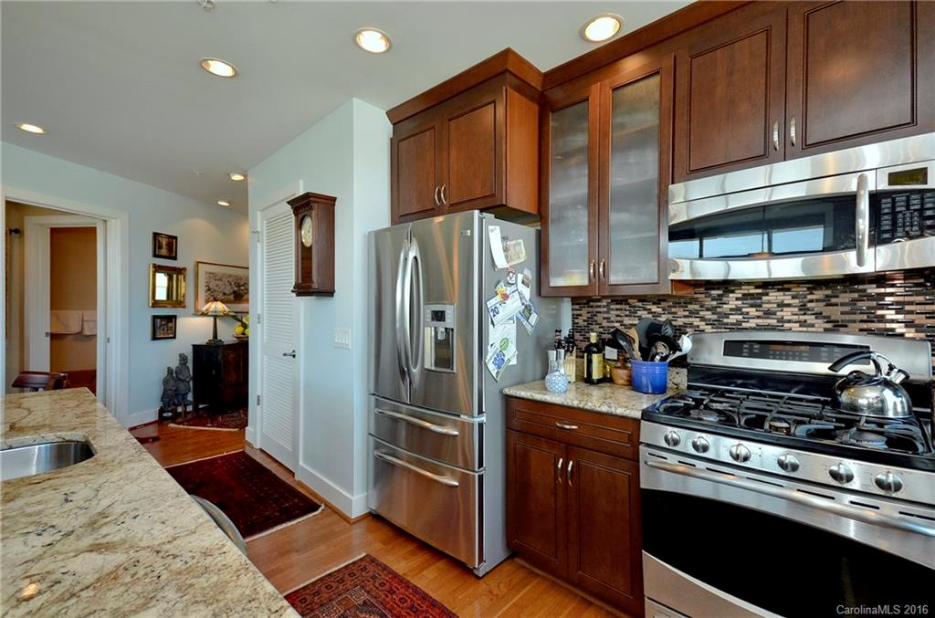 60 North Market - Residential