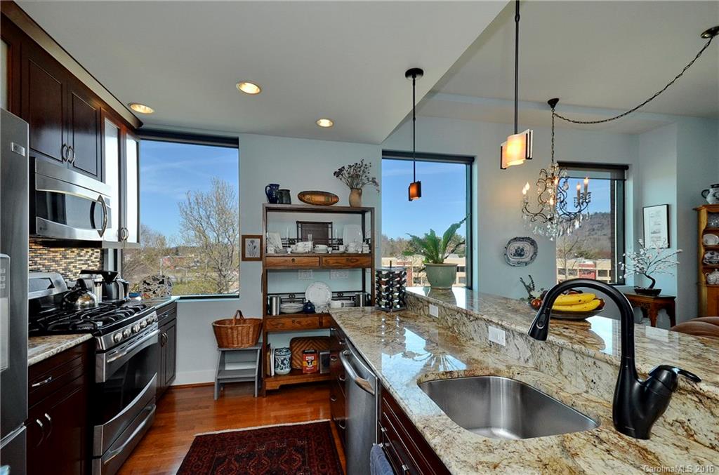 60 North Market - Residential