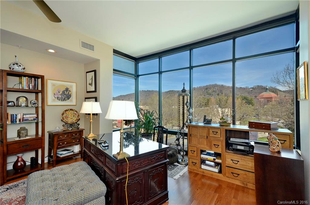 60 North Market - Residential