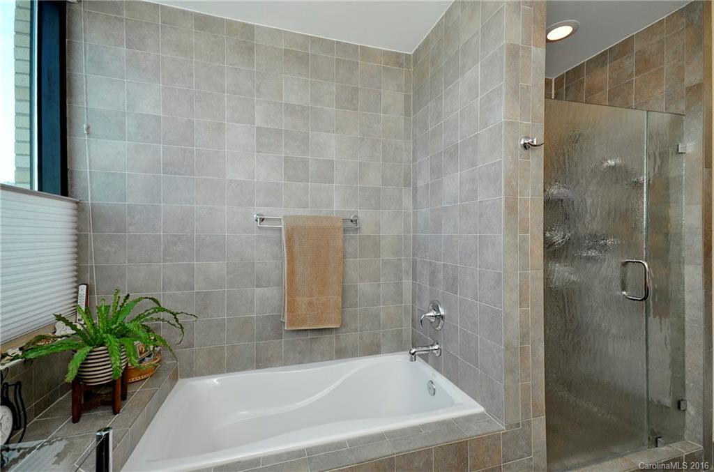 60 North Market - Residential