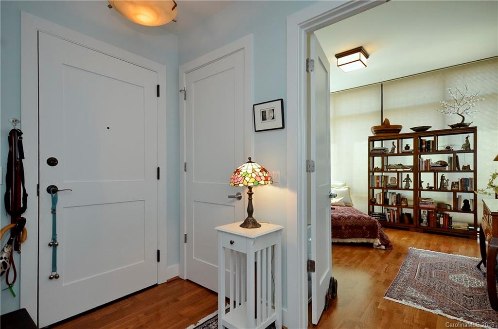 60 North Market - Residential