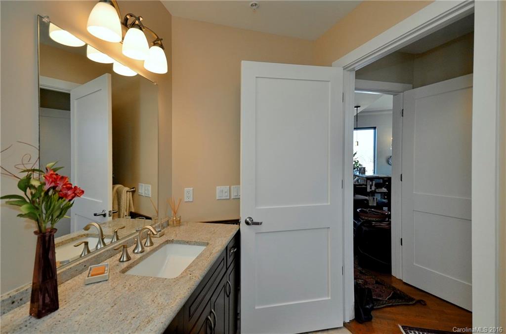 60 North Market - Residential