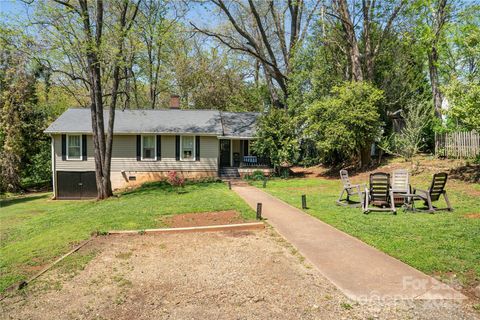 459 N Washington Street Rutherfordton NC 28139
