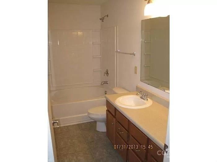 2009 Dunsmore Lane