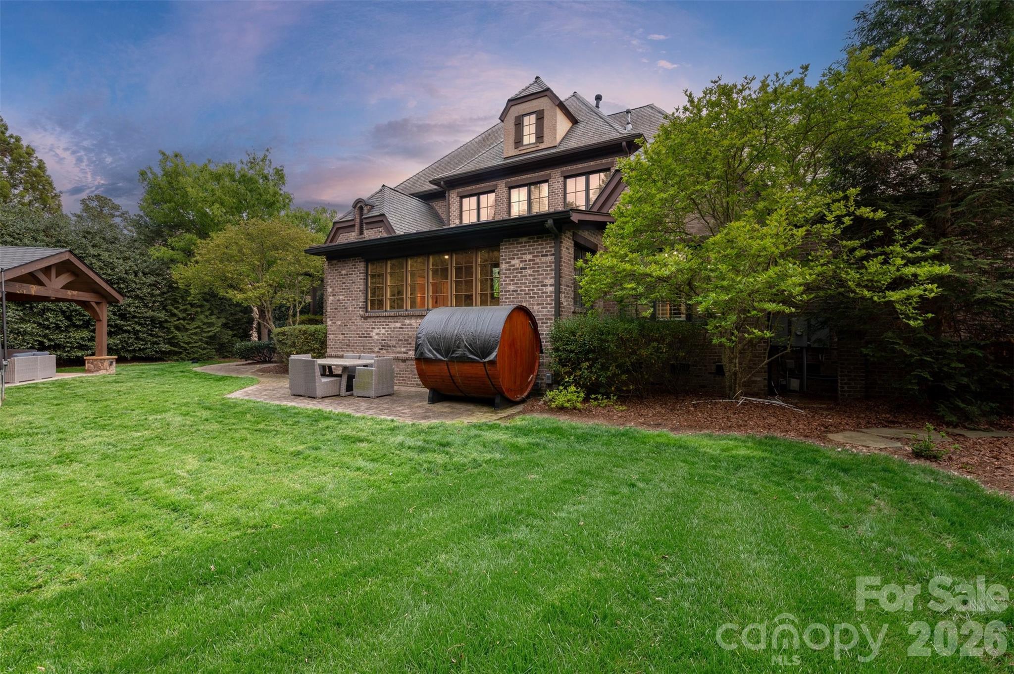 Longview - Residential