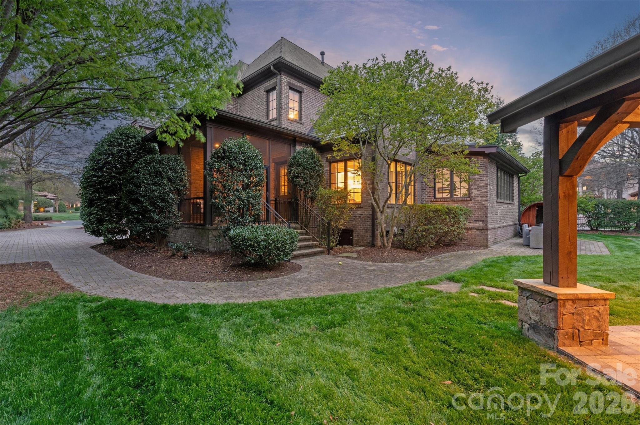 Longview - Residential