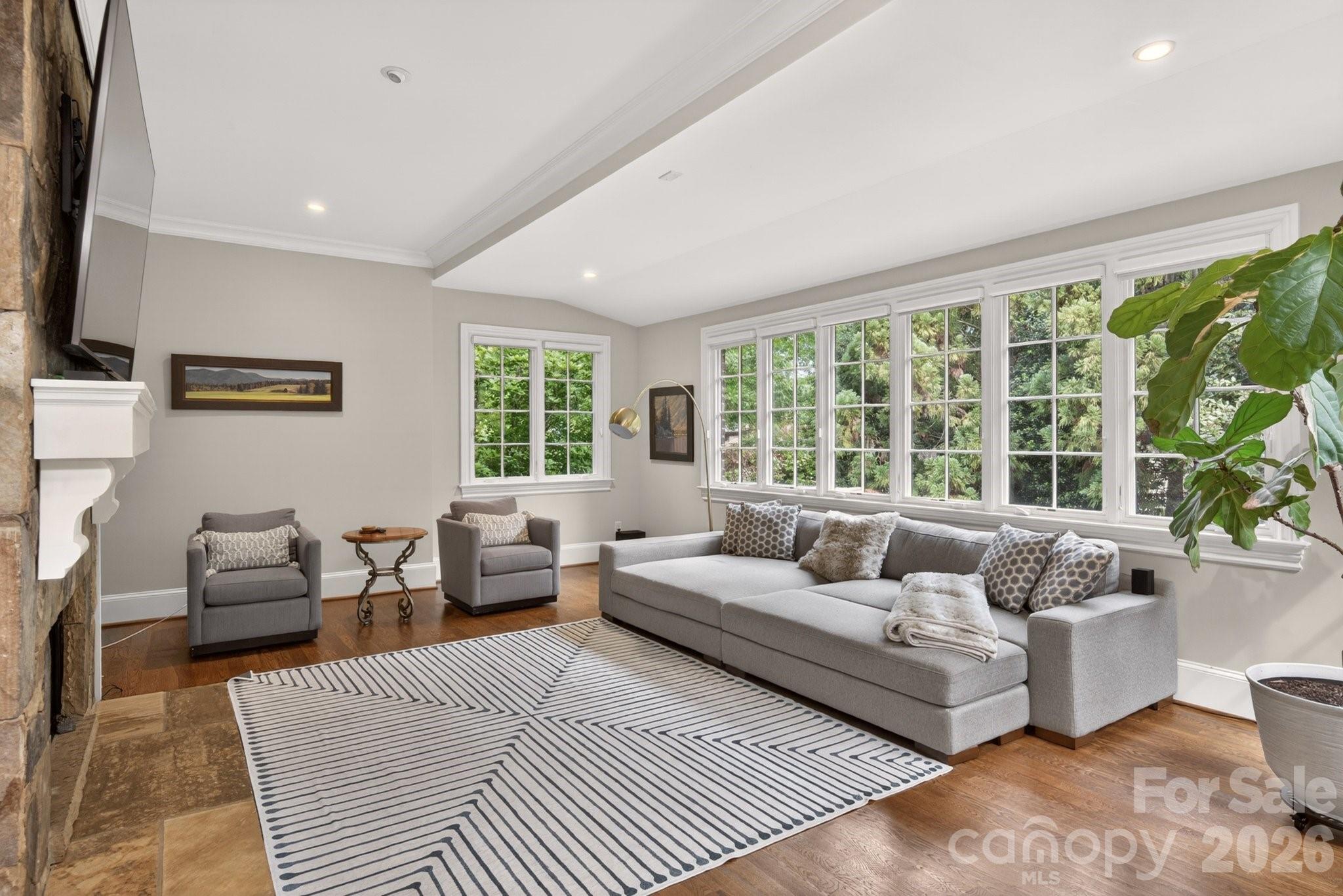 Longview - Residential