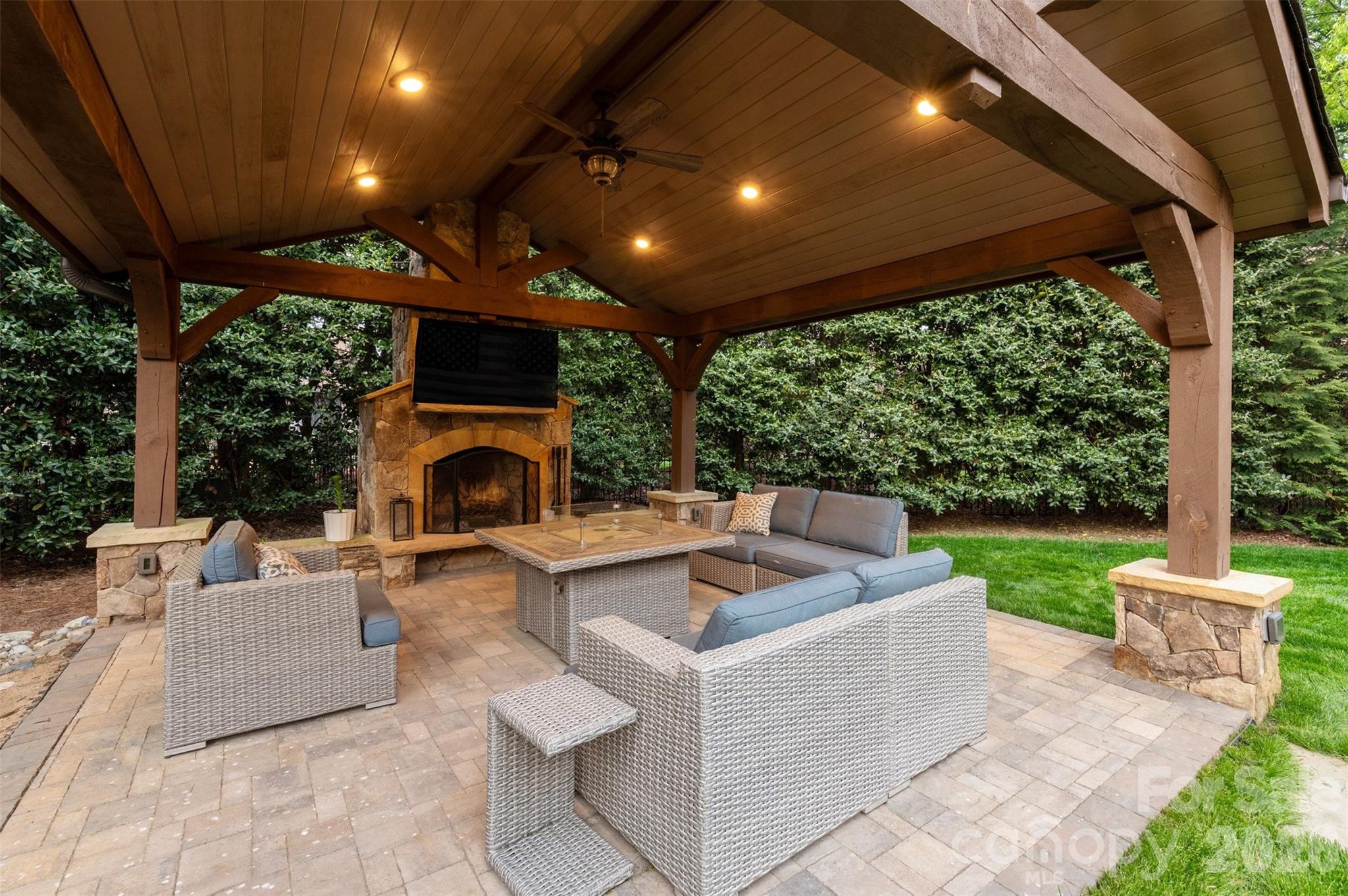 Longview - Residential