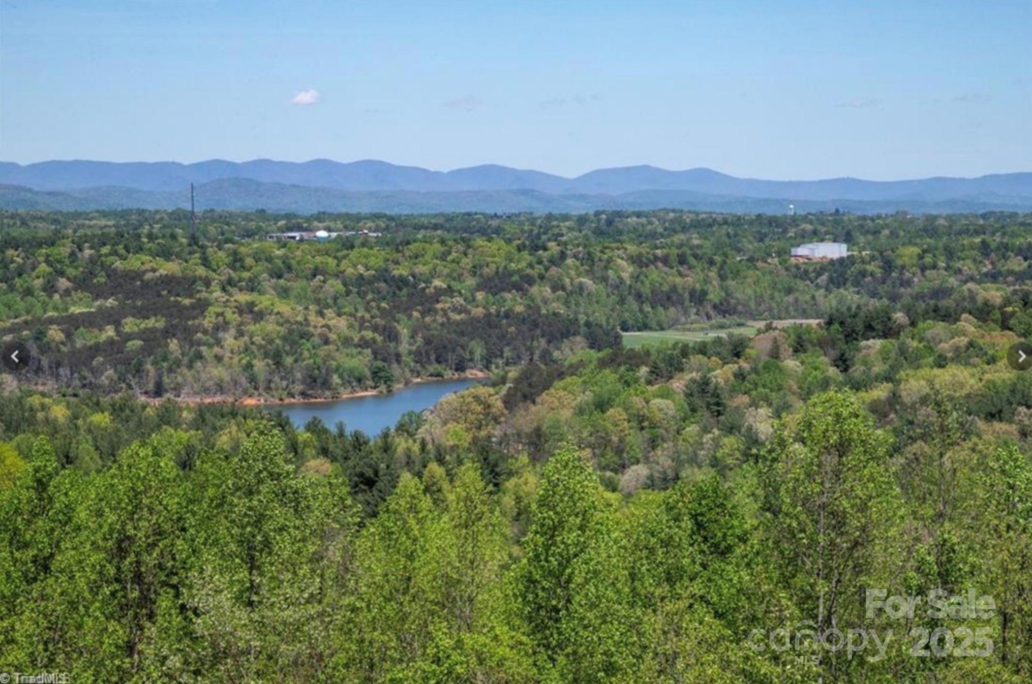4933 NC Hwy 268 Highway W