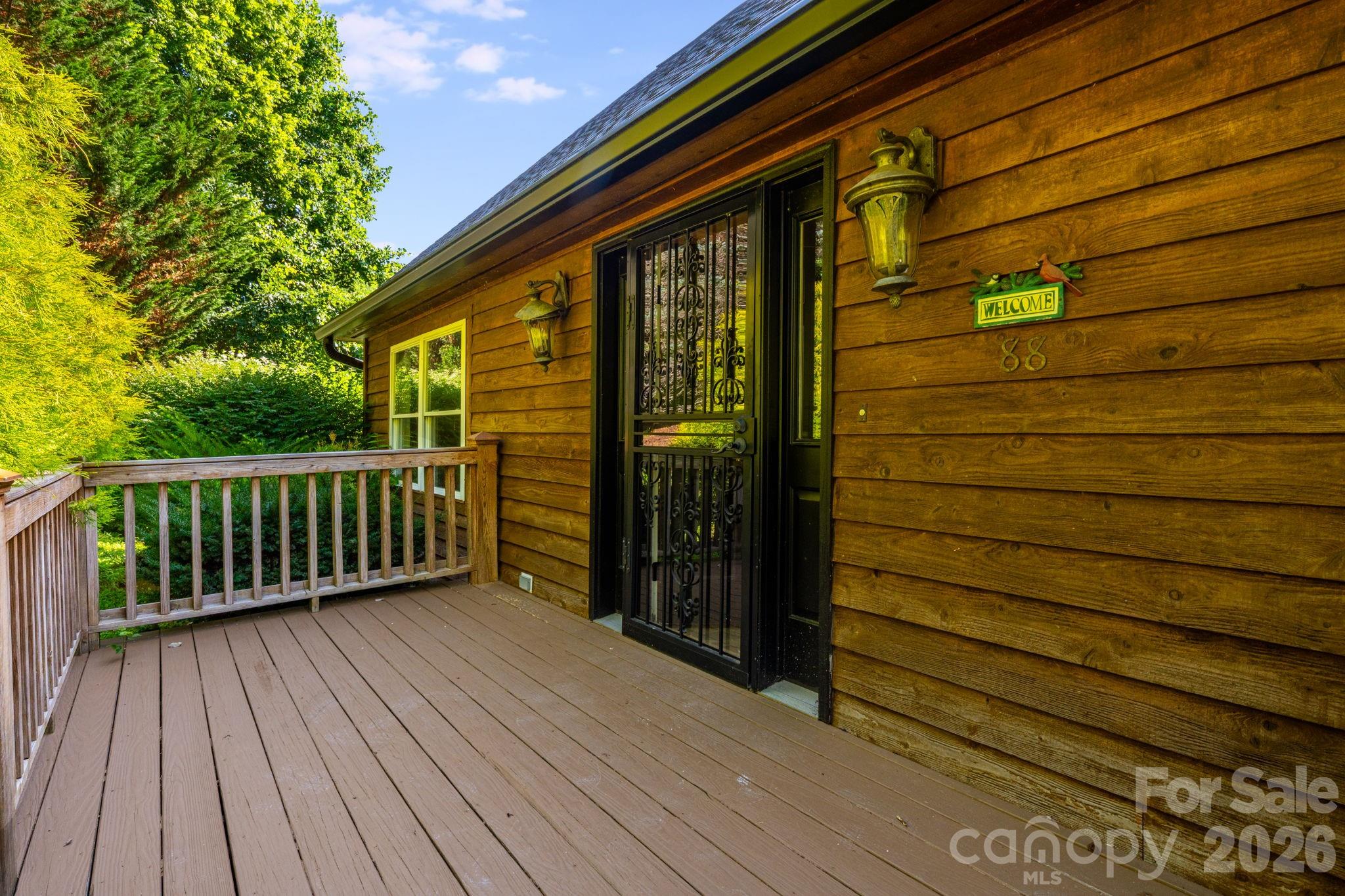 88 Mayflower Court