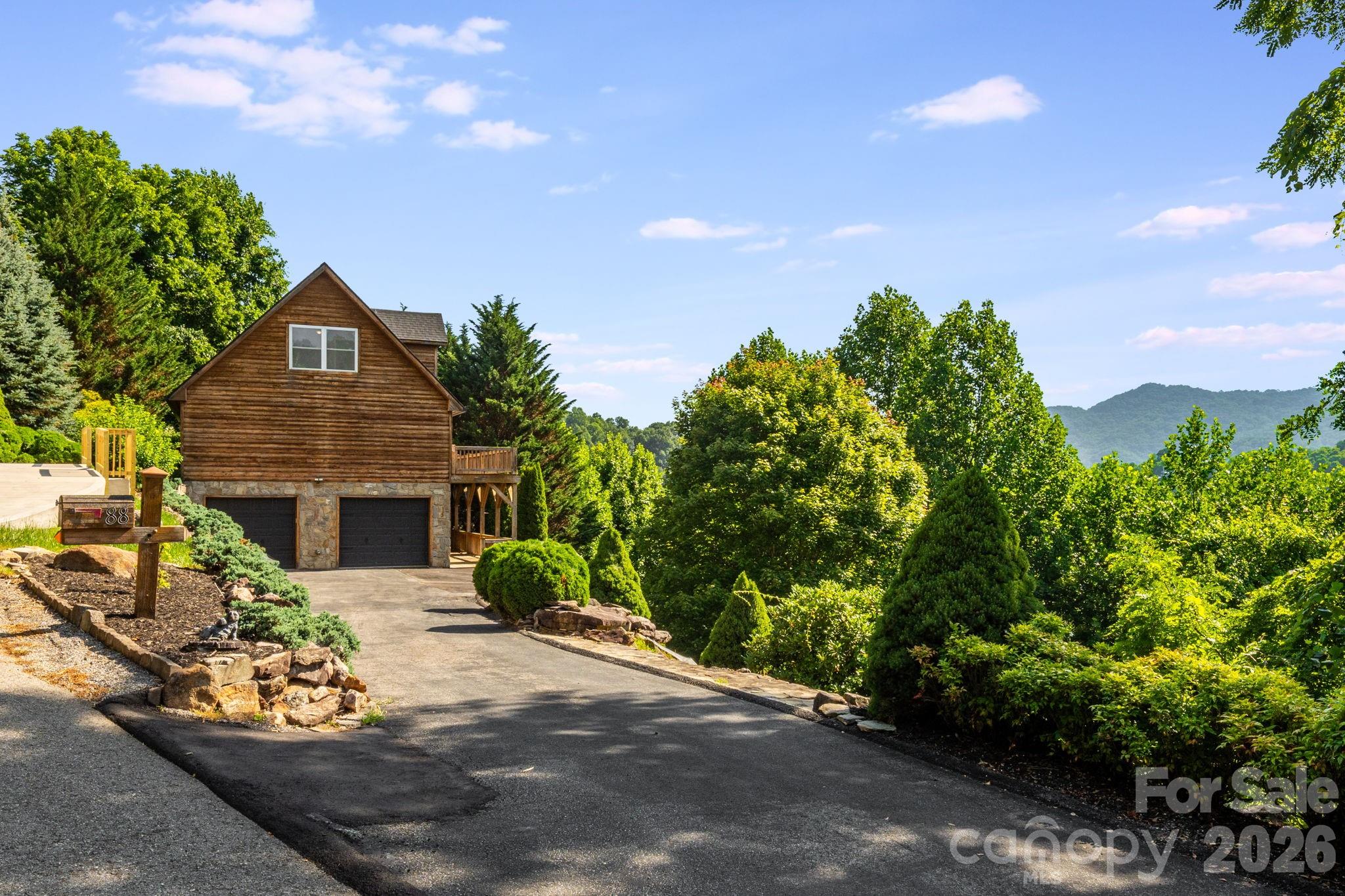 88 Mayflower Court