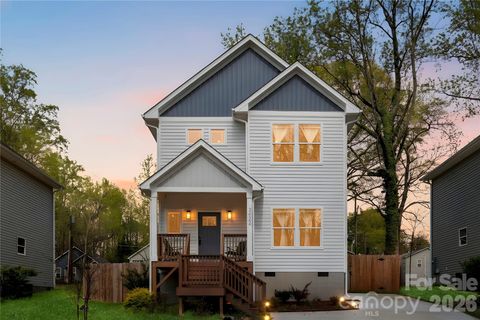 3422 Peligreni Street Charlotte NC 28208