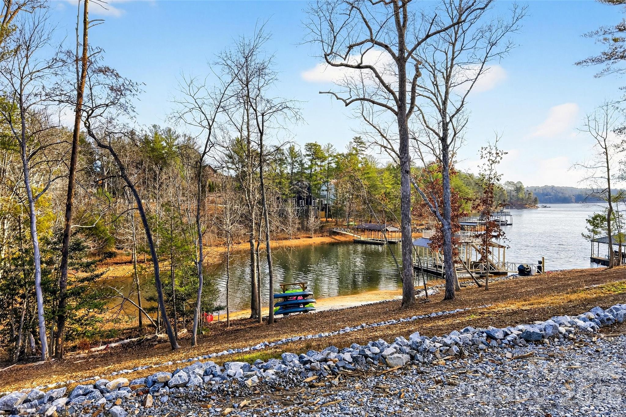 The Peninsula at Lake James - Land
